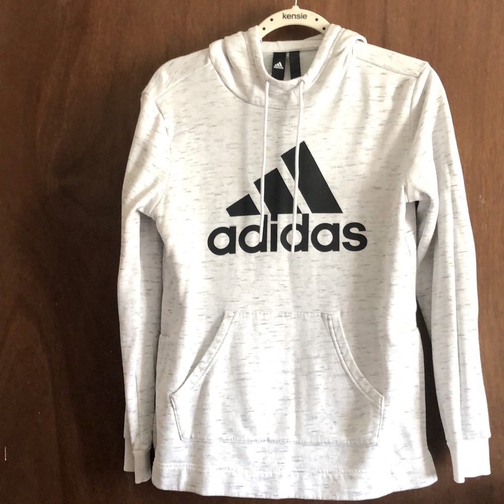 Adidas Sweatshirt